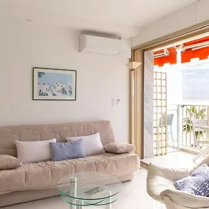 Air-conditioned With Sea View And At The Foot Of The Beaches Antibes